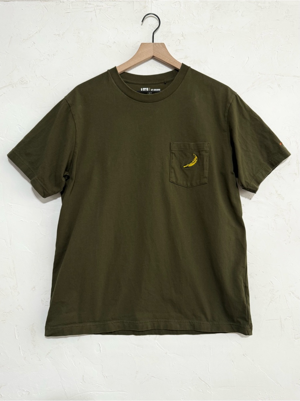 Uniqlo UT Archive Andy Warhol Banana Pocket T-Shirt Olive Green XL